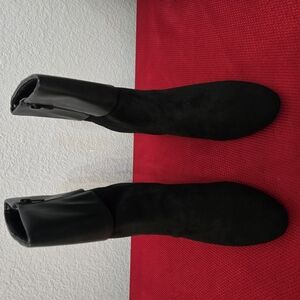 Sleek Black Leather Boots